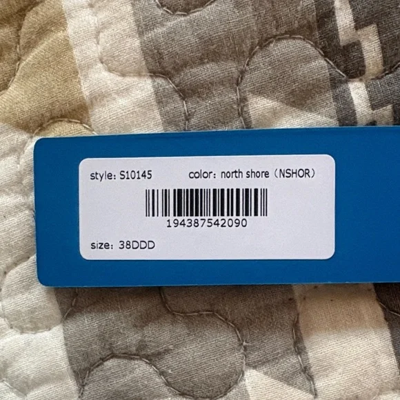 Birdsong Blue White Floral Wrap Bikini Swim Top 38DDd BNWT - Picture 2 of 8